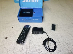 Skykit SKP3 Digital Signage Appliance w/ Power supply and Remote - Picture 1 of 6