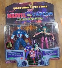 *Vintage 90s 1999 ToyBiz Captain America vs Morrigan from Video Game Superstars