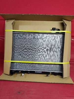 NUEVO radiador KOYORAD de repuesto para Toyota Highlander 2001-2003 3,0 L V6 A/T Foto 1 de 4