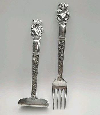 Tenedor de oso de peluche y empujador de alimentos para niños pequeños Suecia ALP extra PR níquel plata vintage  Foto 1 de 4