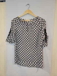 Michael Kors Michael Black & White Geometric Blouse / Roll Tab Sleeves/Size XS - Picture 1 of 7