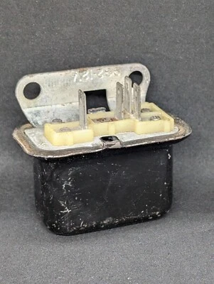 Chevrolet Camaro Pontiac Firebird 1967 1968 caja evaporador relé 1116992 nuevo de lote Foto 1 de 4