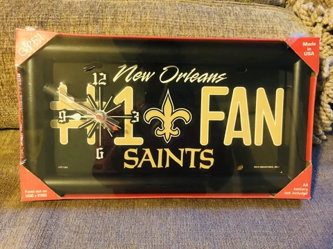 New Orleans Saints - #1 Fan License Plate Standard Analog Wall/Desk Clock Cover