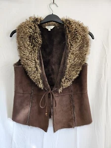 Ladies M&Co Brown/chocolate Fur Neck Body Warmer Size 10 - Picture 1 of 2
