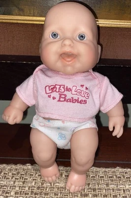 Muñeca Lots To Love Babies Berenguer 8" Brazos, Piernas y Cabeza Movibles Parte Superior Rosa Foto 1 de 4