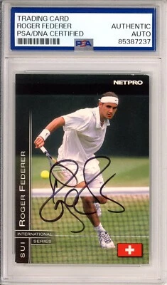 2003 NETPRO INTERNATIONAL ROGER FEDERER SIGNED ROOKIE CARD RC PSA DNA AUTOGRAPH - Image 1 of 2