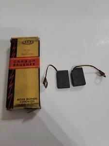 VINTAGE UNITED FORD MODEL AA 3 GENERATOR CARBON BRUSH SET 1929-1931 IN BOX - Picture 1 of 3