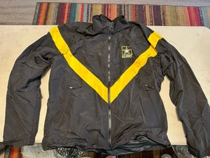 Chaqueta PT de fitness físico APFU del ejército de Estados Unidos talla mediana regular - Imagen 1 de 3