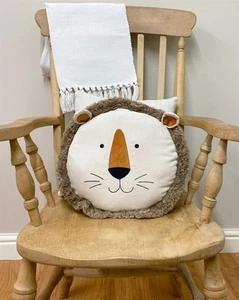 Lion Face Scatter Cushion 40cm - Picture 1 of 3