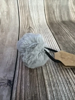 Corbatas para el cabello de bebé PomPom bandas para el cabello cuerdas para el cabello sin costuras corbatas para el cabello de niños pequeños 1 pieza 2” Foto 1 de 3