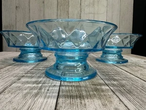 Juego de 4 cuencos de postre de pedestal estilo Bryce patrón de diamante azul aguamarina 4,5" DIA de colección - Imagen 1 de 9
