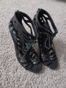 Black Strappy Caged heels, Leather Sz 7, Lace Up Women Heels - Picture 1 of 11