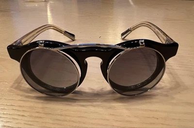 Gafas de sol abatibles KRISVANASSCHE LINDA FARROW rara colaboración Foto 1 de 4