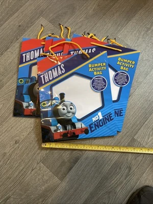 Bolsas de actividad Thomas  Foto 1 de 4