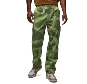 Pantalones cargo Nike Air Jordan Essentials Chicago camuflados para hombre pequeños FD7455 340 - Imagen 1 de 12