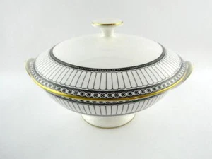 Wedgwood Colonnade schwarz rund bedeckt Gemüseschüssel mit Deckel - Bild 1 von 13