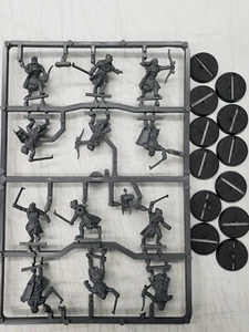 12 Uruk-Hai Scouts, Middle Earth Strategy Battle Game, LotR, GW - Picture 1 of 2