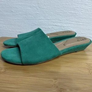Apt 9 Sandals Women's 8 Bright Green Bellus Slip On Faux Suede Wedge Heel Slides - Picture 1 of 8