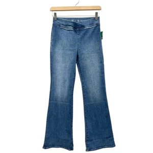 GAP Kids High Rise Crossover Flare Jeans in Medium Wash size 14 NWT - Picture 1 of 7
