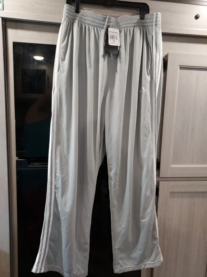Nuevo con etiquetas Pantalón Adidas Vintage Gris Hielo Blanco Mini Malla Para Hombre Talla 2XL Foto 1 de 4