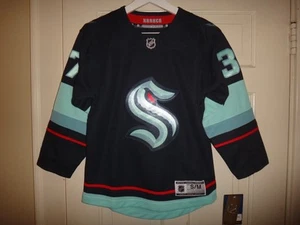 Youth Yanni Gourde #37 Seattle Kraken NHL Navy Home Premier Player Jersey - Picture 1 of 8