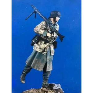 1/16 Resin Model Kit German Soldier Machine Gunner MG-42 WW2 Unpainted - Picture 1 of 1