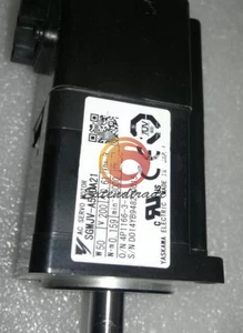 Ein Yaskawa Servomotor SGMJV-A5ADA21 getestet gebraucht - Bild 1 von 2