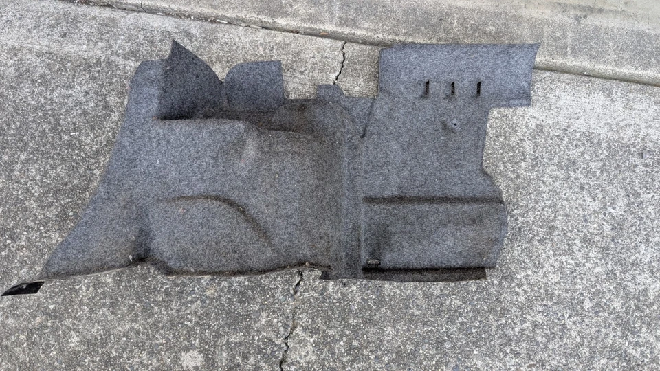  BMW 318i 325i 328i E36 sedán paso trasero derecho maletero alfombra panel ajuste 92-98 Foto 1 de 1