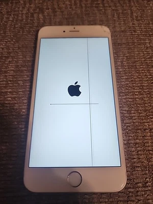 iPhone 6S Plus 64 GB Desbloqueado, Funciona. Ver fotos para el estado del teléfono. CC Foto 1 de 4