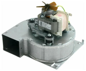 WOLF 210000099 Abgasventilator GG-E(K)(ersetzt Art.- Nr. 2100000, 8602545) - Bild 1 von 1