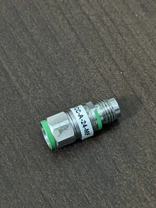 Adaptadores de precisión Test Essentials/ColorConnect CC-A-24-MF 2,4 mm (M) a 2,4 mm (F) - Imagen 1 de 6