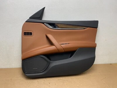 Maserati Quattroporte 2014 a 2017 pasajero delantero derecho panel derecho puerta M4048 DG Foto 1 de 4