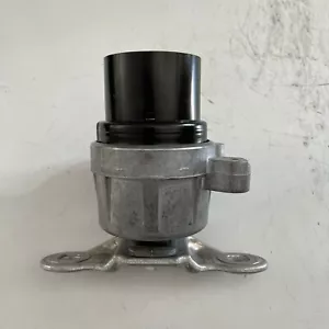 Jaguar X Type Engine Mount C2S46678 Genuine Jaguar X Type 2.0 Diesel OEM - Picture 1 of 2