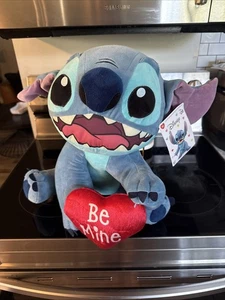 Peluche Greeter 19" Lilo and Stitch Disney Stitch Be Mine Día de San Valentín Nuevo con Etiquetas - Imagen 1 de 9