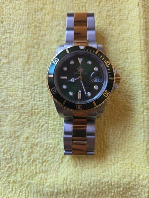 Мужские кварцевые часы Reginald нержавеющая сталь зеленый циферблат дата Япония 3 атм 7,25 дюйма - Изображение 1 из 4