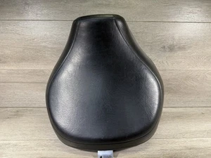 2001-2009 Suzuki Boulevard VL800 driver seat Volusia OEM 45110-41F00 - Picture 1 of 10