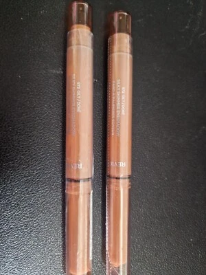 2x REVLON ColorStay Glaze Stick Long Lasting Matte Eye Shadow 1.4g 872 GILT - Image 1 of 4