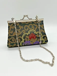 Mini bolso sin asas floral barroco negro y dorado con correa extraíble - Imagen 1 de 8