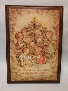 Vintage Hallmark Weihnachtsplakette The Christmas Spirit Brings Cheerful Glow  - Bild 1 von 9