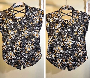No Boundaries Top Size XS (1) Black Ditsy Floral Caged Crisscross Back Y2K - Picture 1 of 8