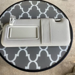 2017-2019 Mazda CX-5 CX5 Driver Sun Visor Gray OEM A04B19040 - Picture 1 of 3