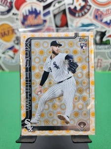 2025 Topps Variation Sean Burke RC - Picture 1 of 2