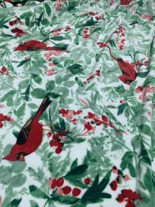 Weihnachtsdecke super weich, Kardinäle mit Stechpalme auf jeder Seite.80x 60 cm - Bild 1 von 4
