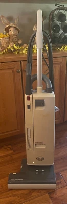 Sebo 370 Comfort Vacuum Cleaner  - Image 1 of 4