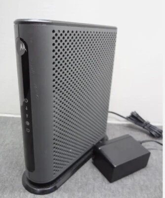 Motorola MB8600 DOCSIS 3.1 Cable Modem(Comcast Xfinityc & Cox)Brand NEW - - Image 1 of 4