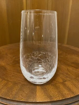 Copo de água Pier 1 vidro craquelado transparente 6” de altura. - Imagem 1 de 3