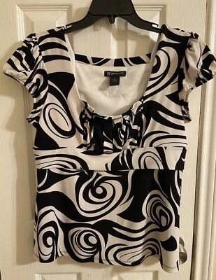 International Concepts Petite Women’s Black And White Abstract Blouse Size Large - Image 1 of 3
