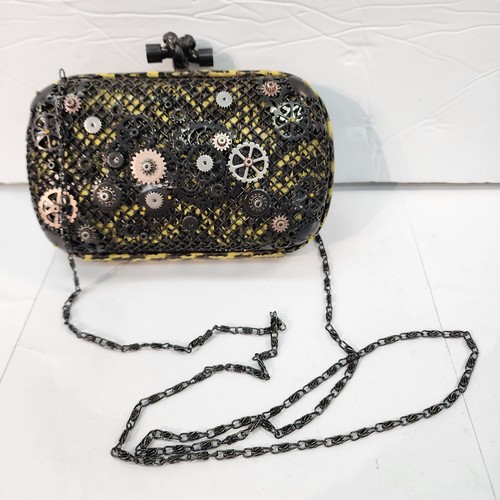 Bottega Veneta Metal Leather Edizione Speciale Nodo Clutch BAG Orologio Gear look.