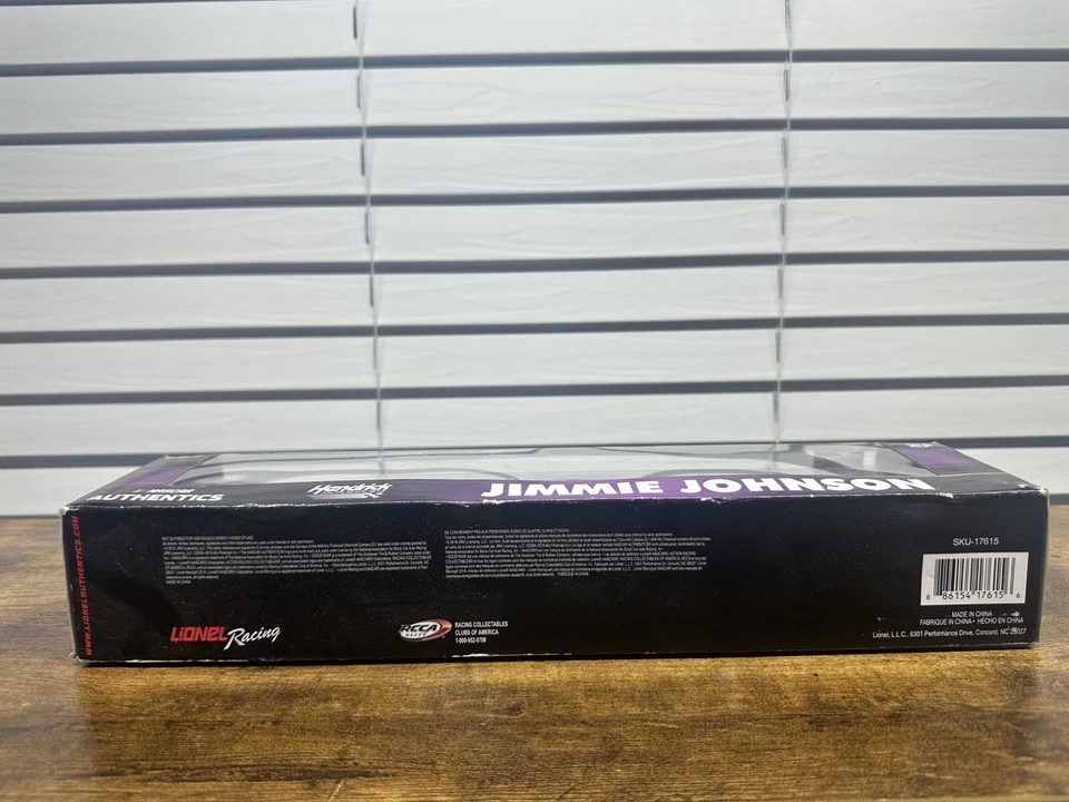 Jimmie Johnson #48 NASCAR Authentics ALLY 2019 Hendrick 1/64 Die-Cast Hauler NOVO - Imagem 1 de 4