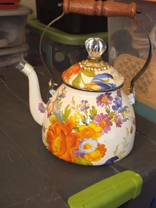 MacKENZIE CHILDS 2QT White FLOWER MARKET TEA KETTLE - Picture 1 of 8
